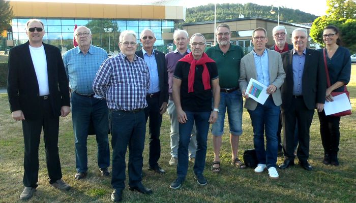 Freie Wähler Main-Kinzig und GWL Bad Soden-Salmünster am Standort vorm Spessart Forum.