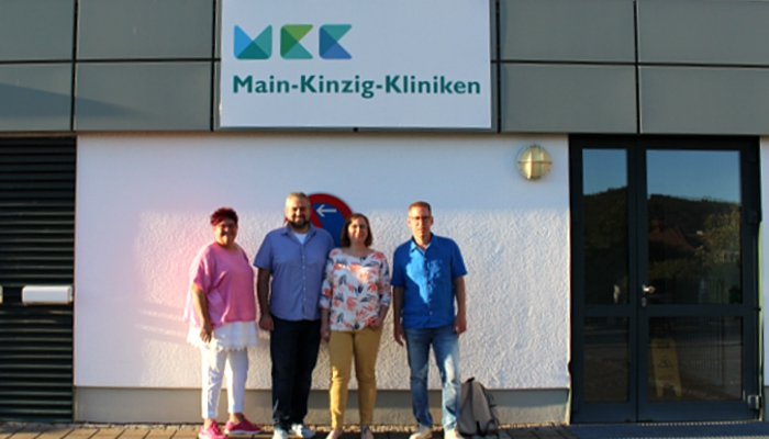 FW-Kreistagsabgeordneten Sylke Schröder (l.) undCarsten Kauck mit den beiden FW-Landtagskandidaten im MKK, AstridBergmann-Hartl und Bünyamin Colak